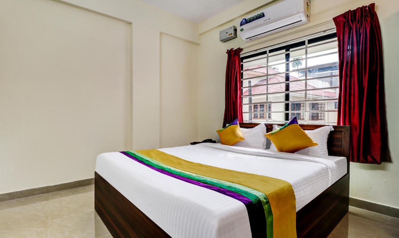 Itsy Hotels Rain Tulsi Stayz, Palarivattom Junction Kochi Zewnętrze zdjęcie